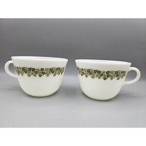 Pyrex Spring Blossom Crazy Daisy Milk Glass Mug Pair Green Flowers